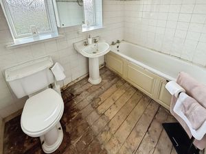 Photo 1- click for photo gallery